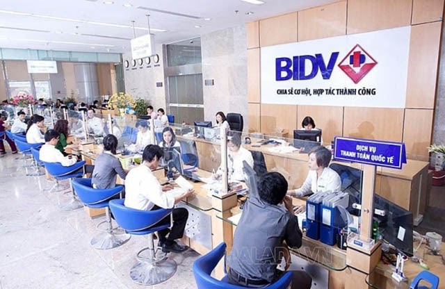 Ngân hàng BIDV thường không làm thứ 7