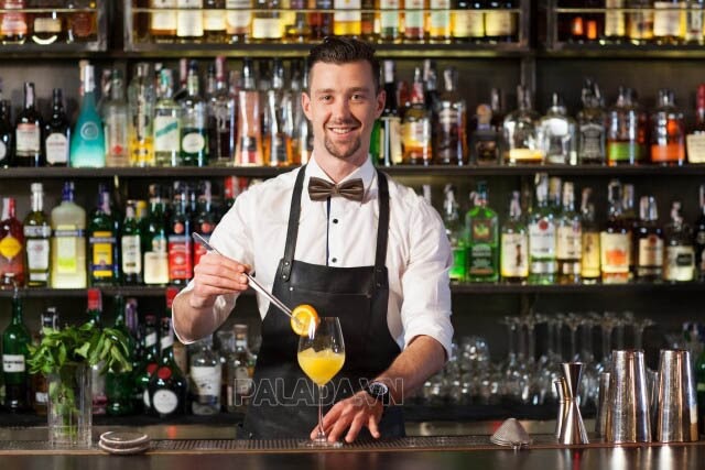 Lương của Bartender phụ thuộc vào tay nghề và kinh nghiệm