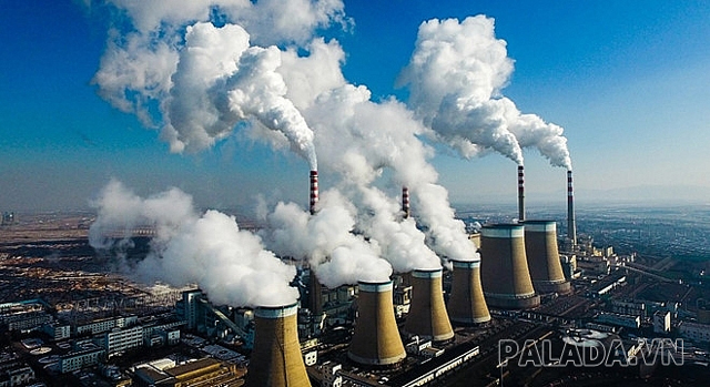 Thải các khí độc hại ra môi trường là một trong những nguyên nhân gây biến đổi khí hậu