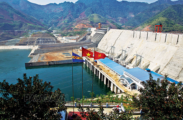 Khai thác năng lượng thủy điện tại Việt Nam