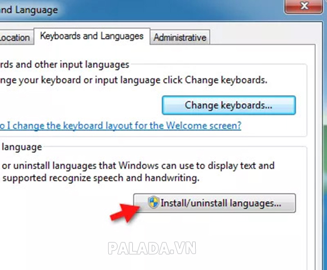Chọn Install/Uninstall Languages dưới mục Display language 