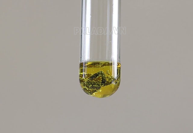 Phản ứng tách vàng từ nước cường toan