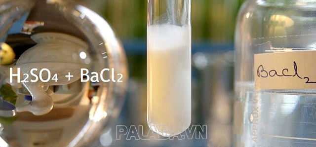 BaCl2 có kết tủa màu trắng khi tác dụng với H2SO4 