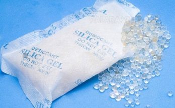 Ví dụ về gói hạt hút ẩm Silicagel được sử dụng phổ biến trong bảo quản hàng hóa