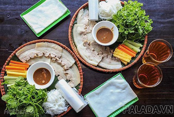 Đặc sản bánh tráng thịt heo ở làng cổ Phong Nam, Đà Nẵng