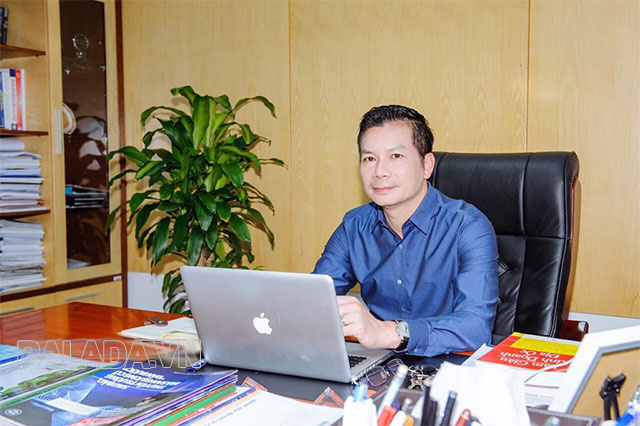 Shark Hưng hiện đang nhà đầu tư, một ông “trùm” bất động sản khét tiếng tại Việt Nam
