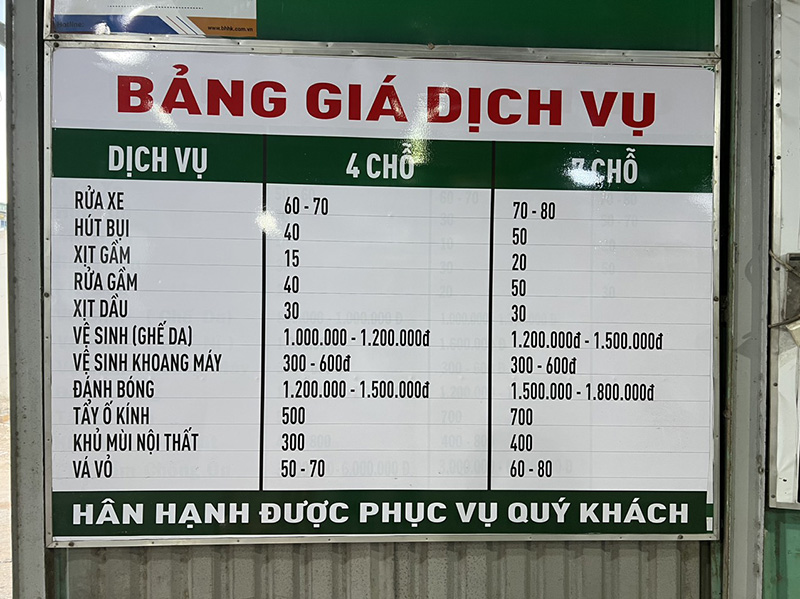 Chọn tiệm công khai bảng giá