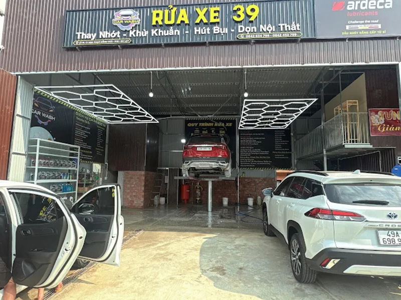 Rửa xe 39